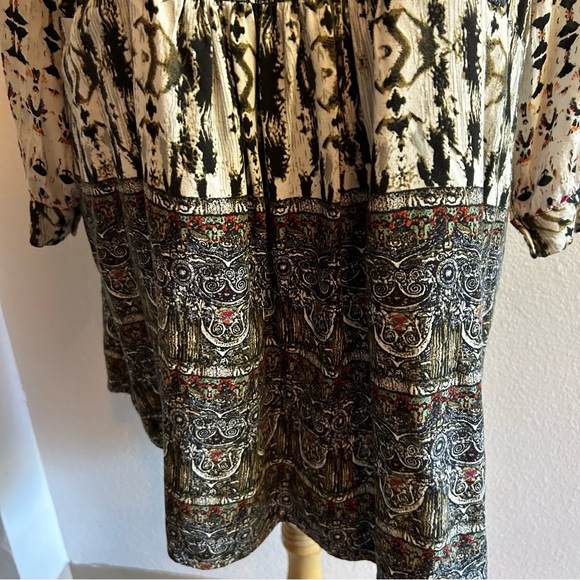 Tiny / anthropologie short dress sz small boho style good condition - Picture 4 of 6